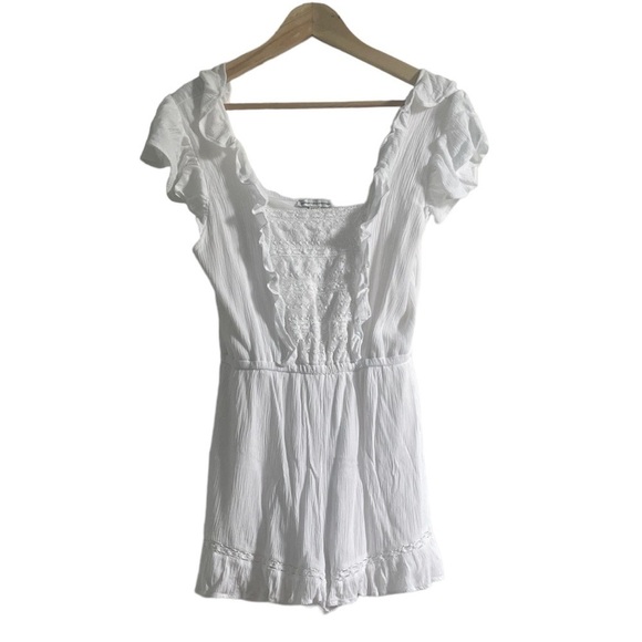 American Eagle Flutter Sleeve Lace Romper Small - Picture 2 of 11